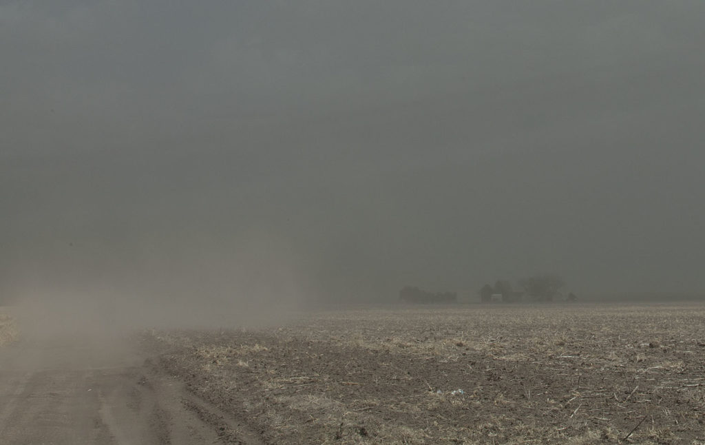 Dust storm in northwestern Kansas, April 2016
